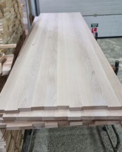 Меблевий щит з бука